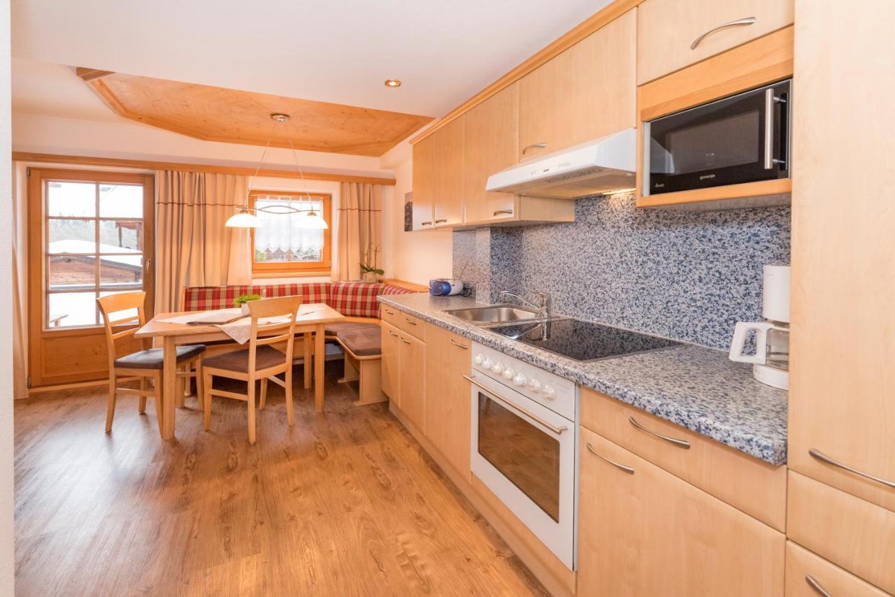 Stoffen Zuhaus Apartment Alpbach Bagian luar foto